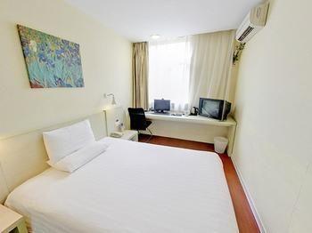 Hanting Hotel Tianjin Binjiang Road מראה חיצוני תמונה