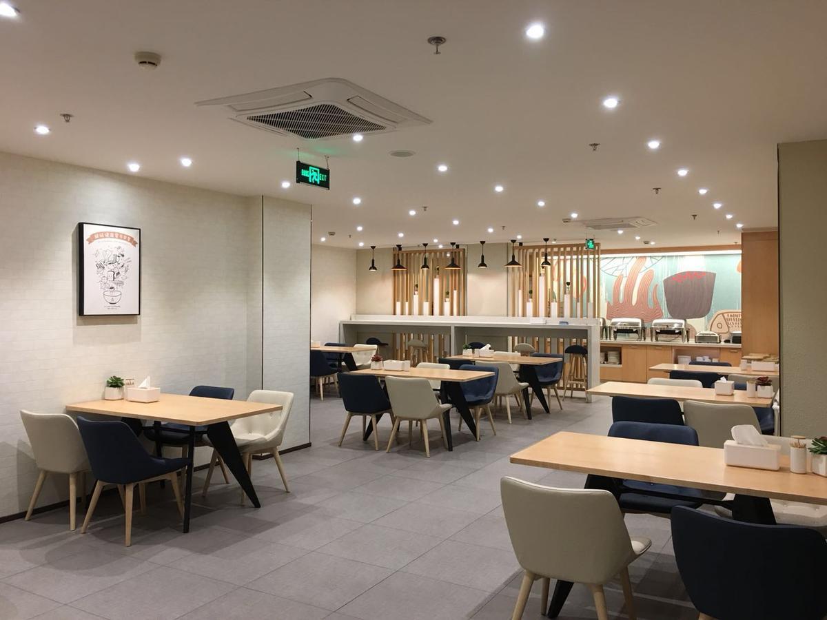 Hanting Hotel Tianjin Binjiang Road מראה חיצוני תמונה